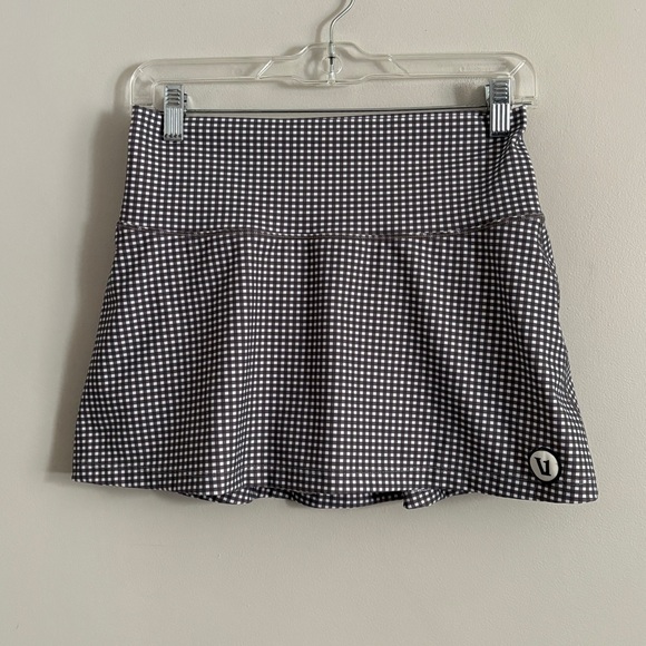 Vuori Skirt Volley Skort Womens Small Gingham Tennis Golf Built In Shorts VW3005 - Picture 1 of 8